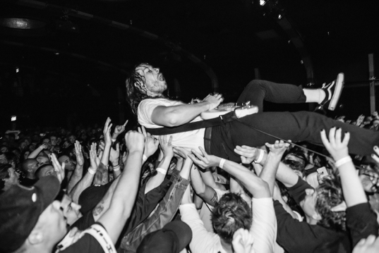 IDLES  SIZE UP 2019 UK DATES THIS SPRING