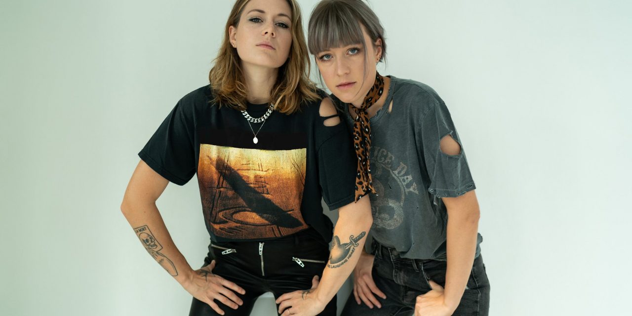 LARKIN POE