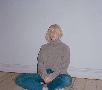 LAURA MARLING