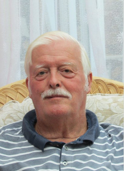 71 year old marks the return of donors aged 70 or over by making his 800th donation.