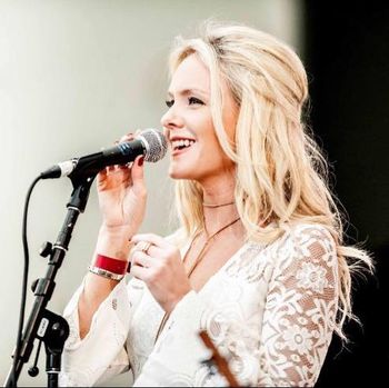 LAURA EVANS NEW RELEASE “TAKE ME BACK HOME”