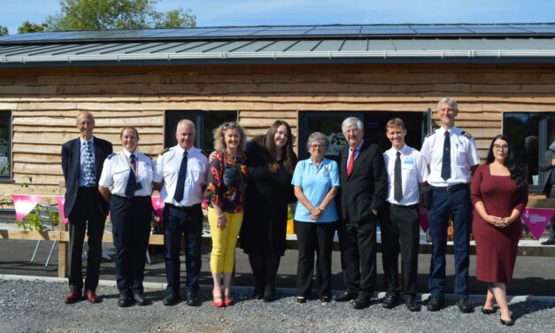 ‘Momentous’ day as First Minister opens new community hub at RSPCA Llys Nini